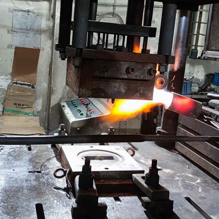 Hliníkové odlitky: Precision Art of Modern Manufacturing